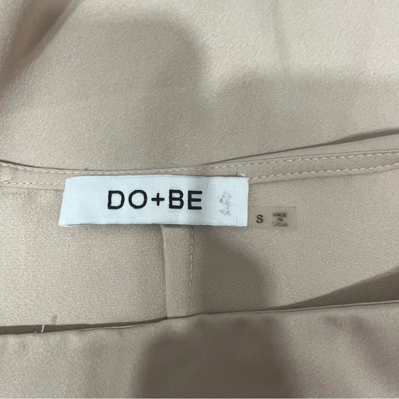 Do+ Be WOMENS DOUBLE LAYERED CREAM SKIRT WITH BUILT IN SHORTS SIZE SMALL - Picture 8 of 9